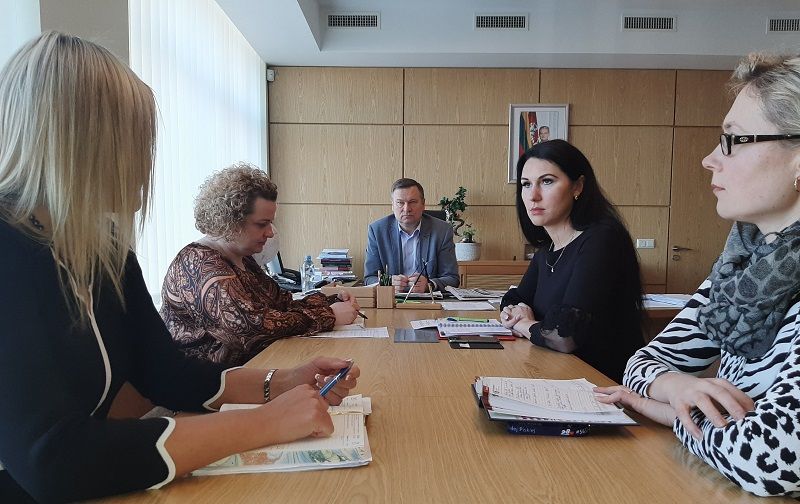 Alytaus rajono mokinius pasieks specialūs nemokamo maisto paketai