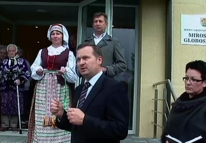 Miroslavo globos namų atidarymo šventė-2009 (video)