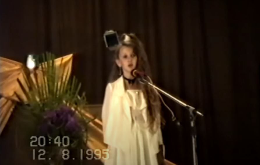 Mis Moksleivė Luksnėnai-1995 (video)